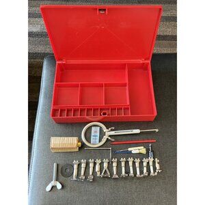 BERNINA Presser Foot Sewing Machine Attachment Accessories Lot Of 22 Pieces/Box